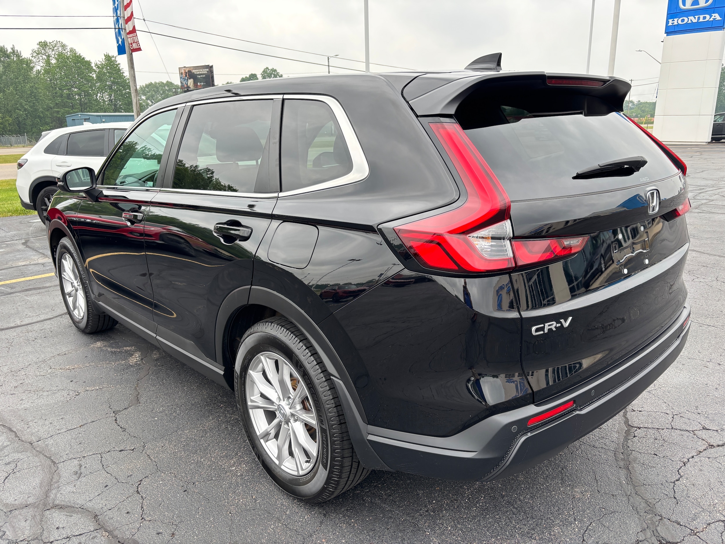 2023 Honda CR-V EX-L - Photo 8