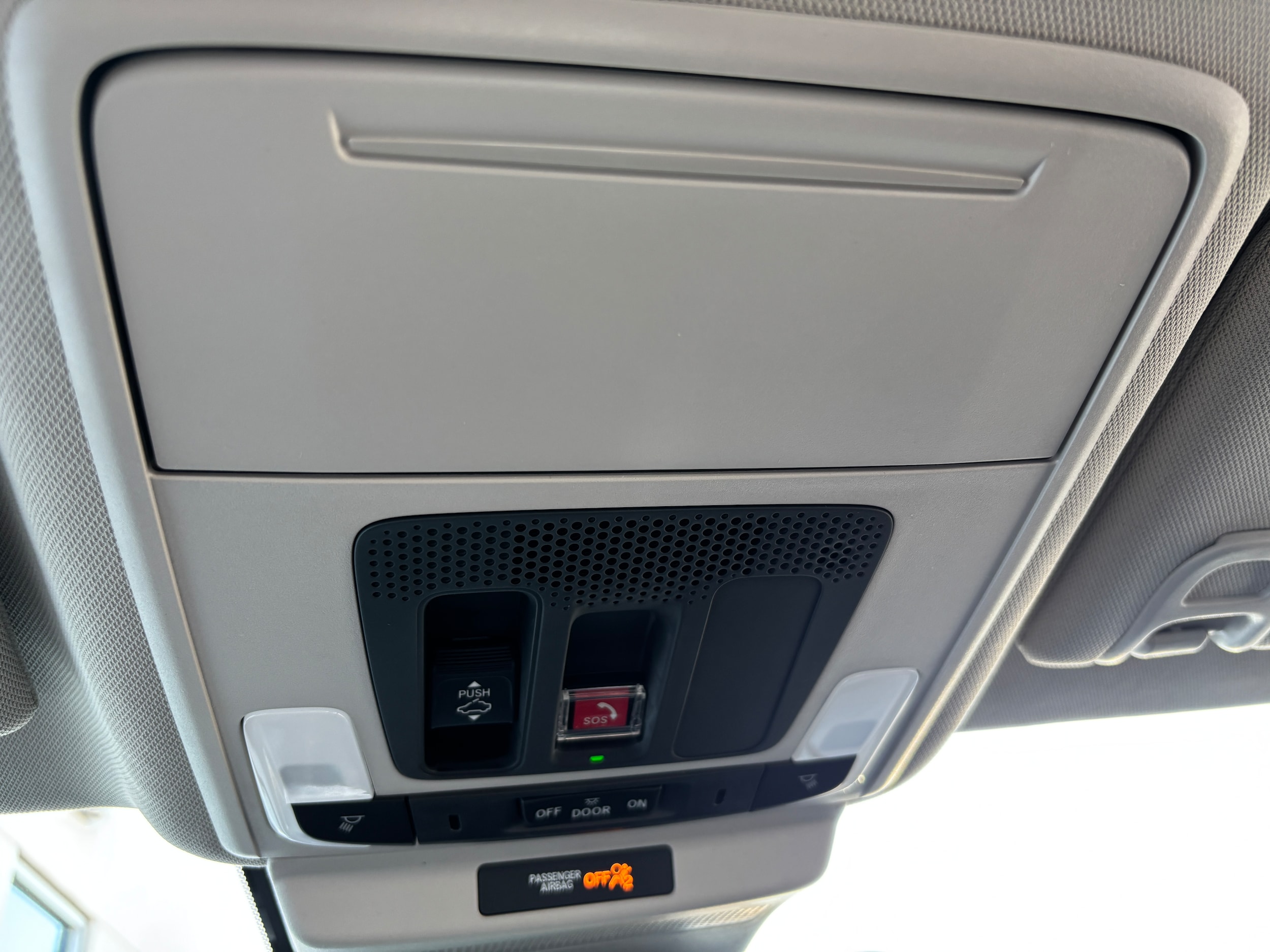 2025 Honda Accord Hybrid EX-L - Photo 14
