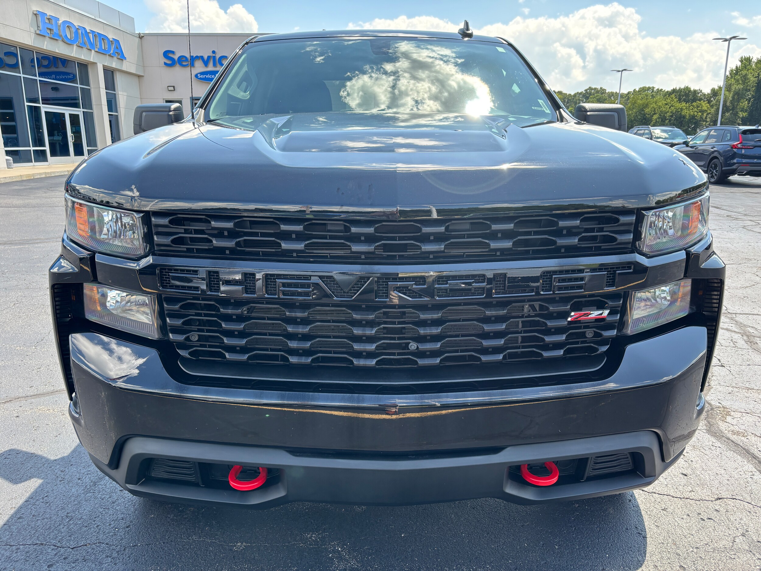 2021 Chevrolet Silverado 1500 Custom Trail Boss photo 3