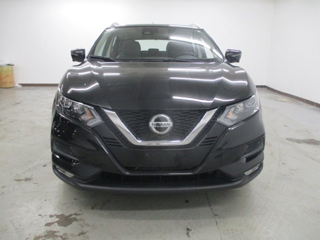 Used 2020 Nissan Rogue Sport SV with VIN JN1BJ1CW1LW393698 for sale in Battle Creek, MI
