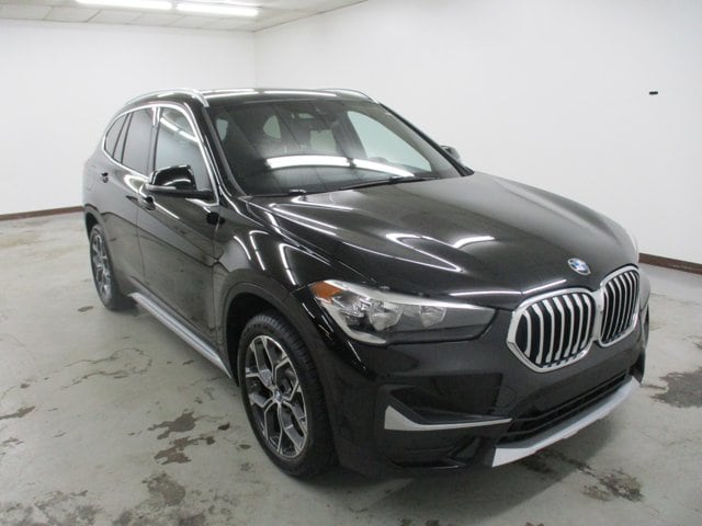 2021 BMW X1 28i's photo