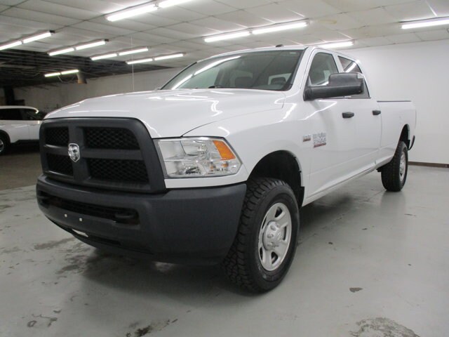 2016 Ram 2500 Tradesman photo 3