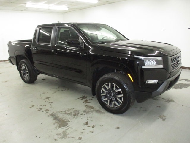 2024 Nissan Frontier SL Crew Cab 4X4's photo