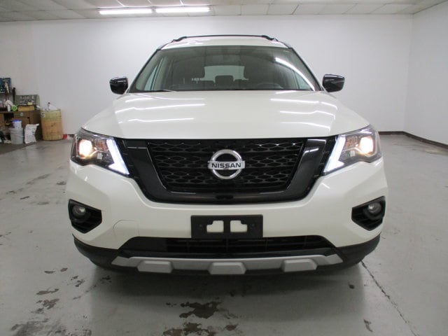 Used 2020 Nissan Pathfinder SV with VIN 5N1DR2BM8LC627577 for sale in Battle Creek, MI