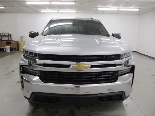 2022 Chevrolet Silverado 1500 photo 2