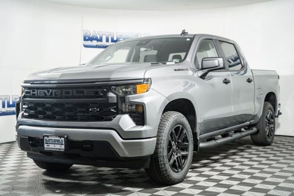 New 2026 Chevrolet Silverado 1500 Custom Truck