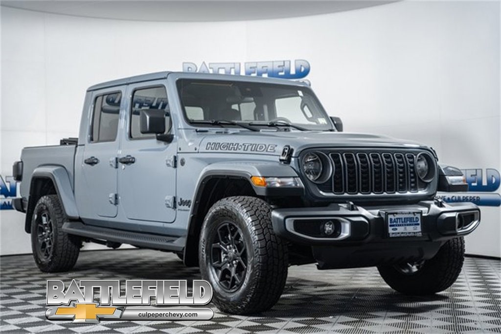 2025 Jeep Gladiator High Tide's photo