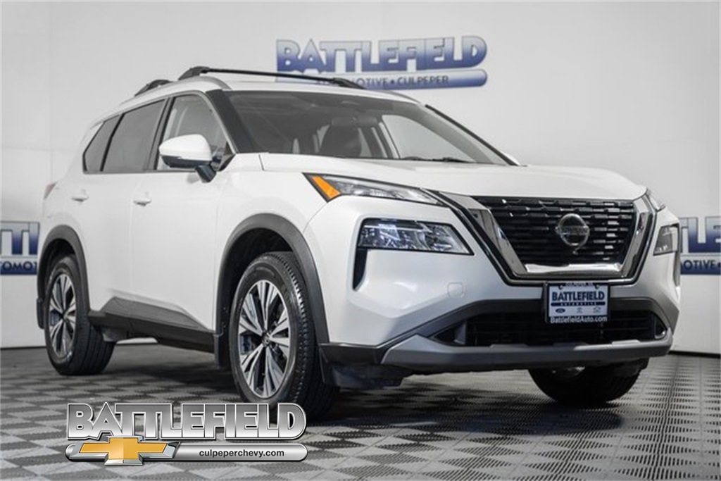 2021 Nissan Rogue SV's photo