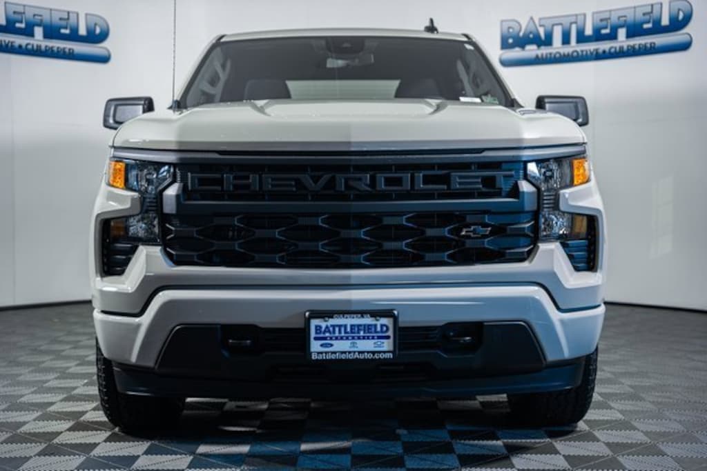 New 2026 Chevrolet Silverado 1500 Custom Truck