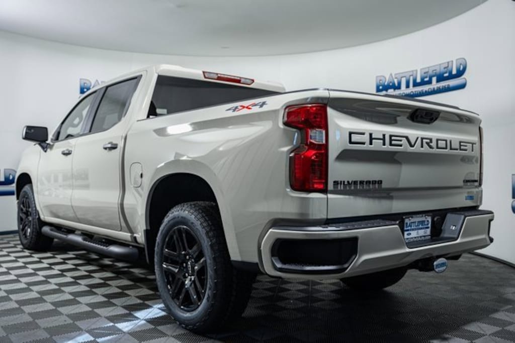 New 2026 Chevrolet Silverado 1500 Custom Truck