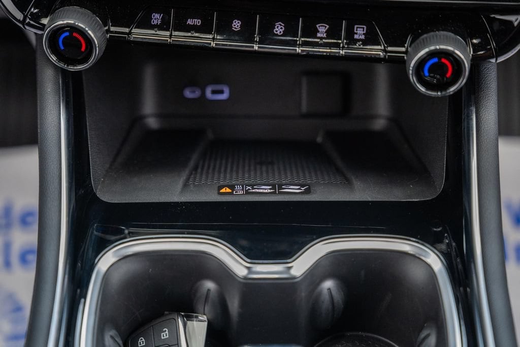 2026 Chevrolet Traverse LT - Photo 26