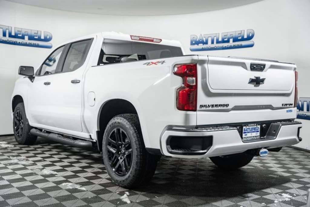 New 2026 Chevrolet Silverado 1500 Custom Truck