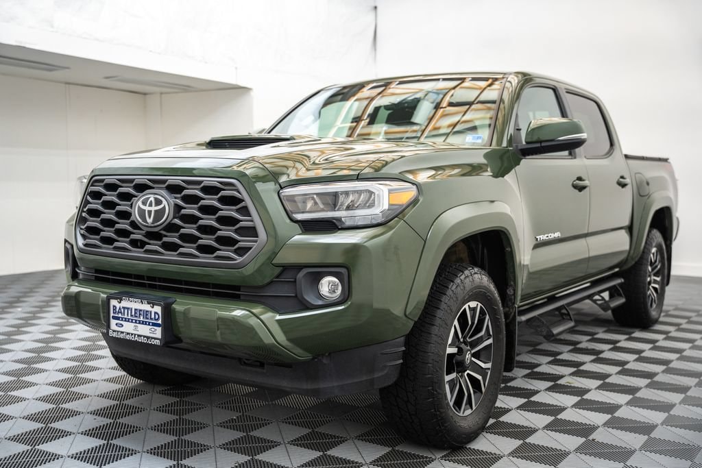 Used 2022 Toyota Tacoma 4WD SR Truck Double Cab