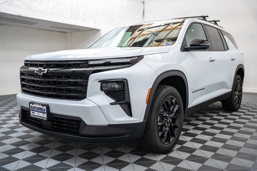 New 2026 Chevrolet Traverse LT SUV