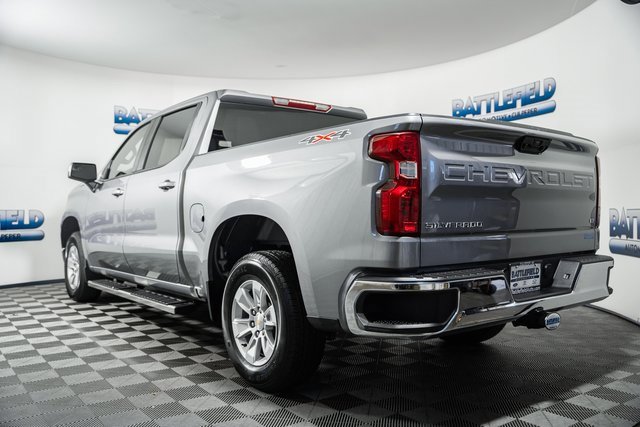 2025 Chevrolet Silverado 1500 LT photo 4