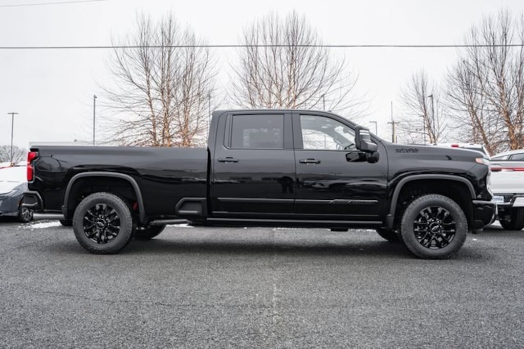 New 2026 Chevrolet Silverado 3500 HD High Country Truck