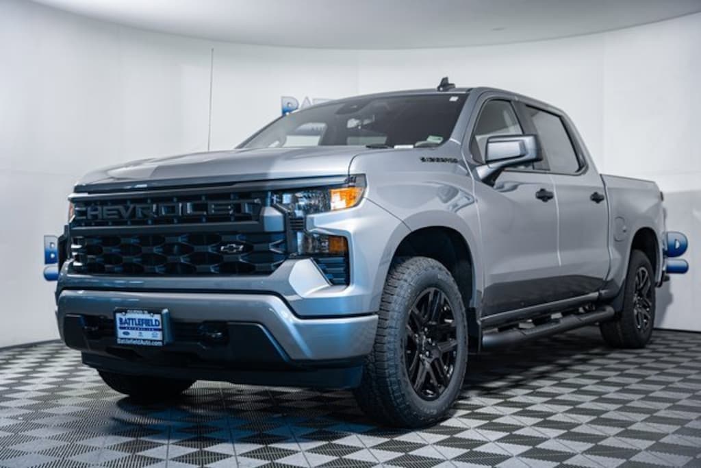 New 2026 Chevrolet Silverado 1500 Custom Truck