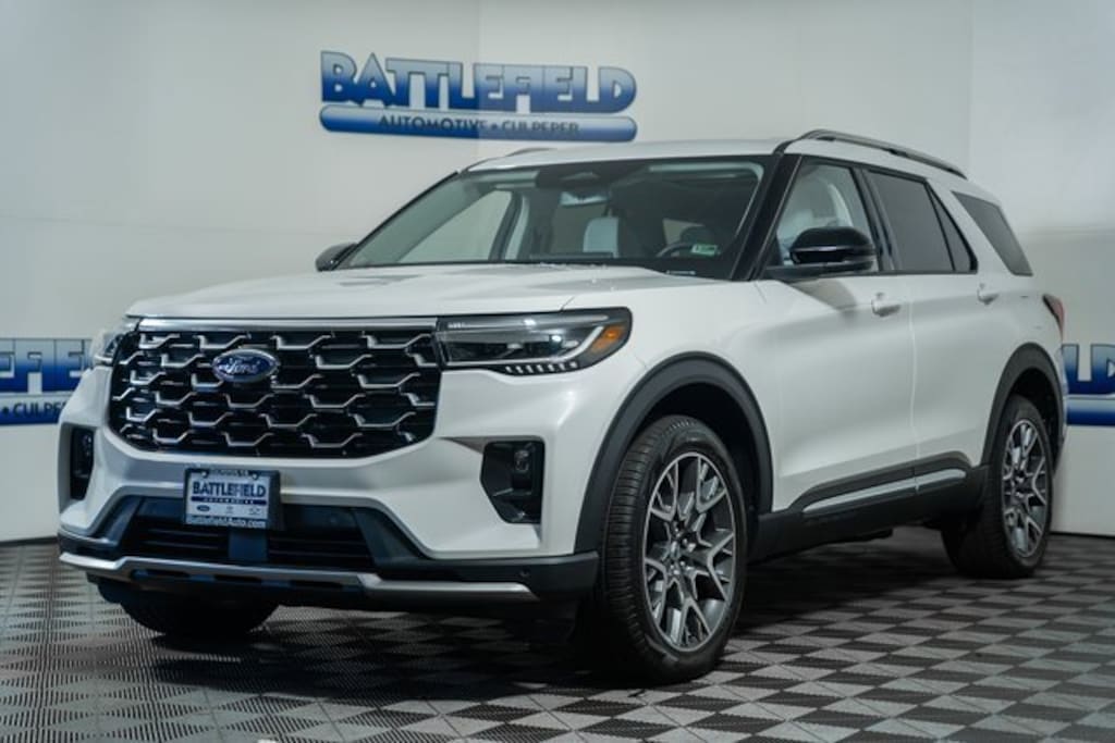 Used 2025 Ford Explorer Platinum SUV