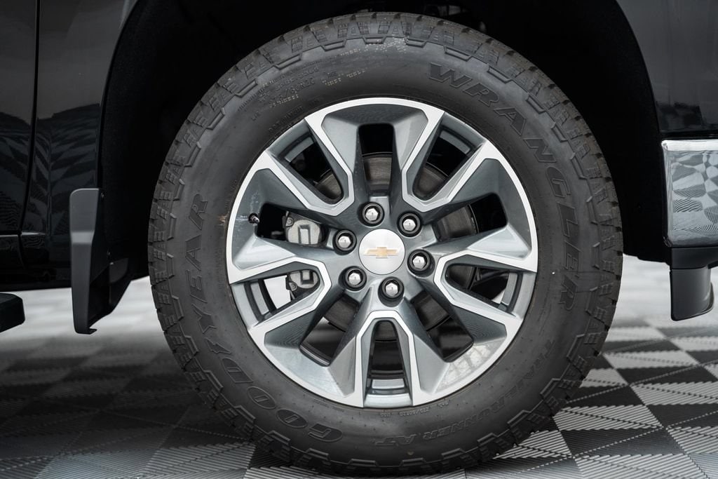 2026 Chevrolet Silverado 1500 LT - Photo 20