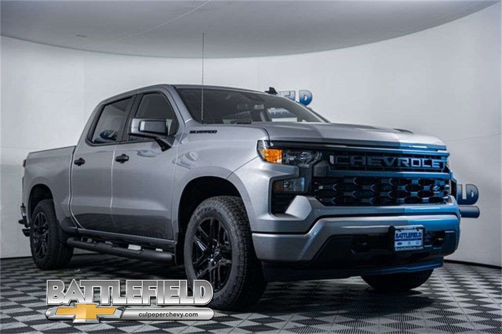 2026 Chevrolet Silverado 1500 Custom's photo