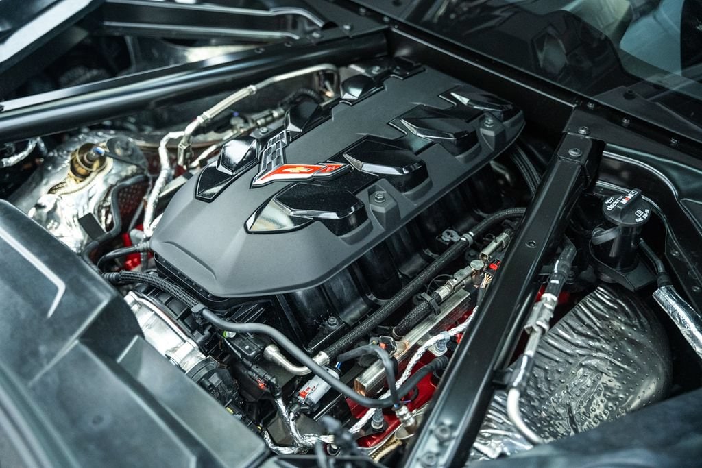 2027 Chevrolet Corvette 1LT - Photo 15