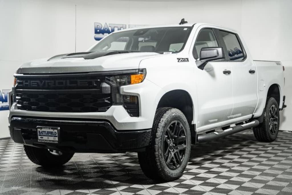 New 2026 Chevrolet Silverado 1500 Custom Trail Boss Truck