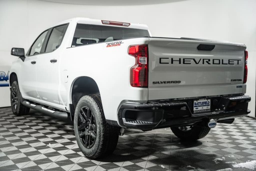 New 2026 Chevrolet Silverado 1500 Custom Trail Boss Truck