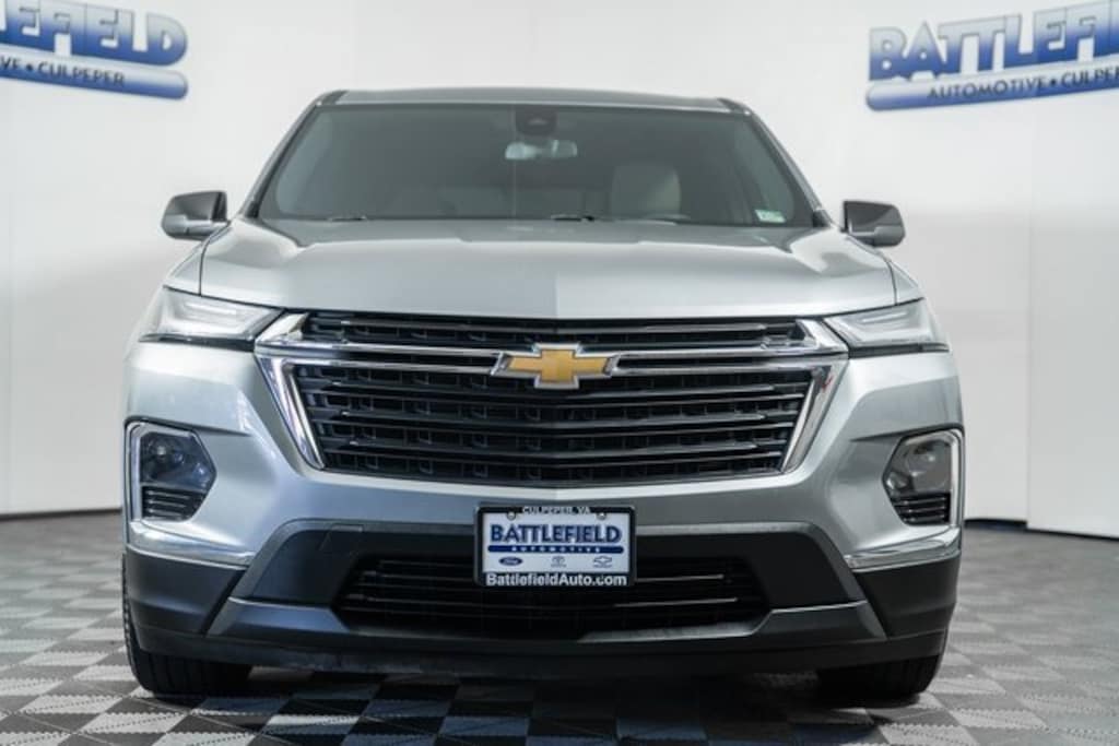 Used 2023 Chevrolet Traverse LS SUV