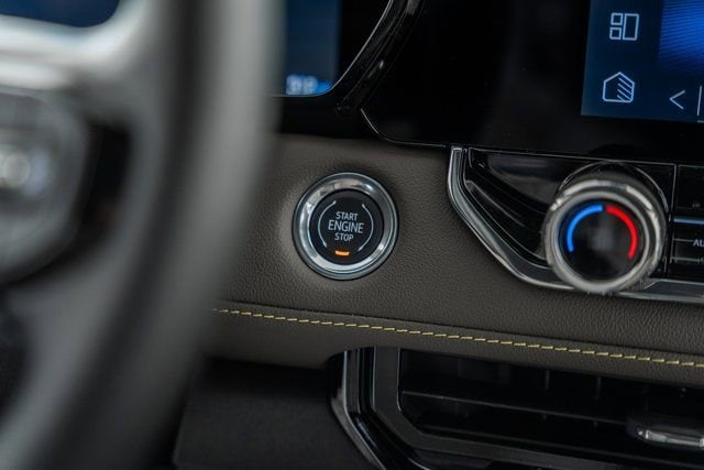 2026 Chevrolet Colorado ZR2 - Photo 27