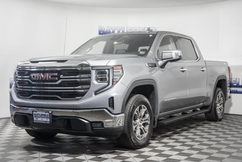 Used 2025 GMC Sierra 1500 SLT Truck Crew Cab