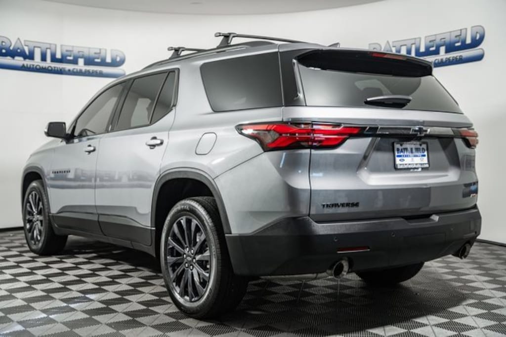 Used 2023 Chevrolet Traverse RS SUV