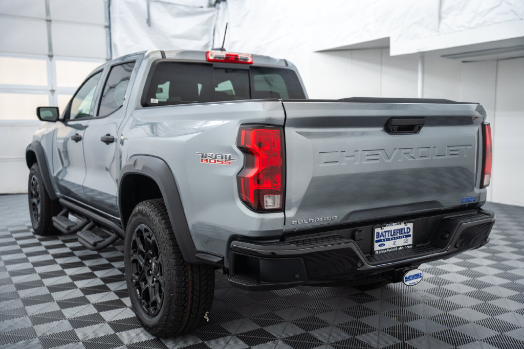 2026 Chevrolet Colorado Trail Boss - Photo 6