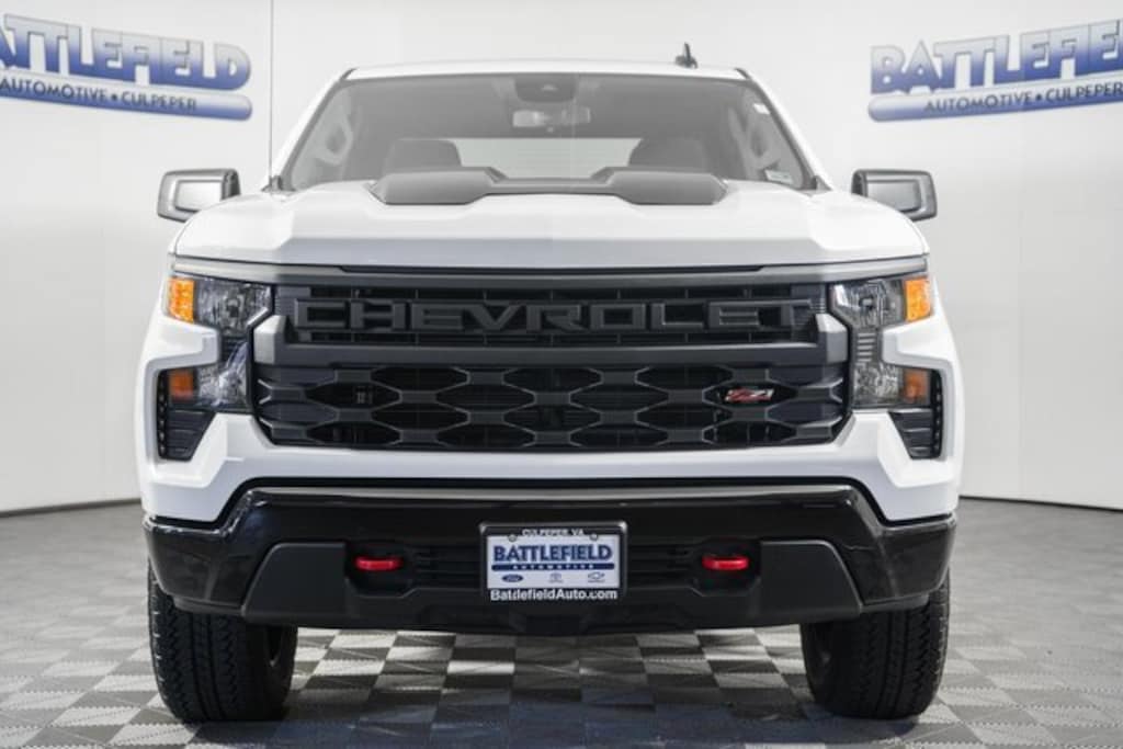 New 2025 Chevrolet Silverado 1500 Custom Trail Boss Truck