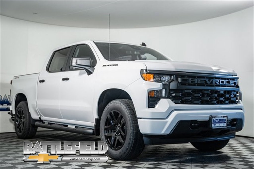 2026 Chevrolet Silverado 1500 Custom's photo