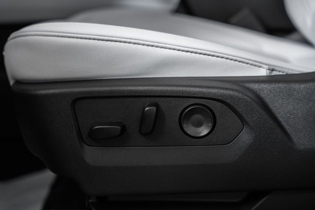 2026 Chevrolet Tahoe Premier - Photo 43