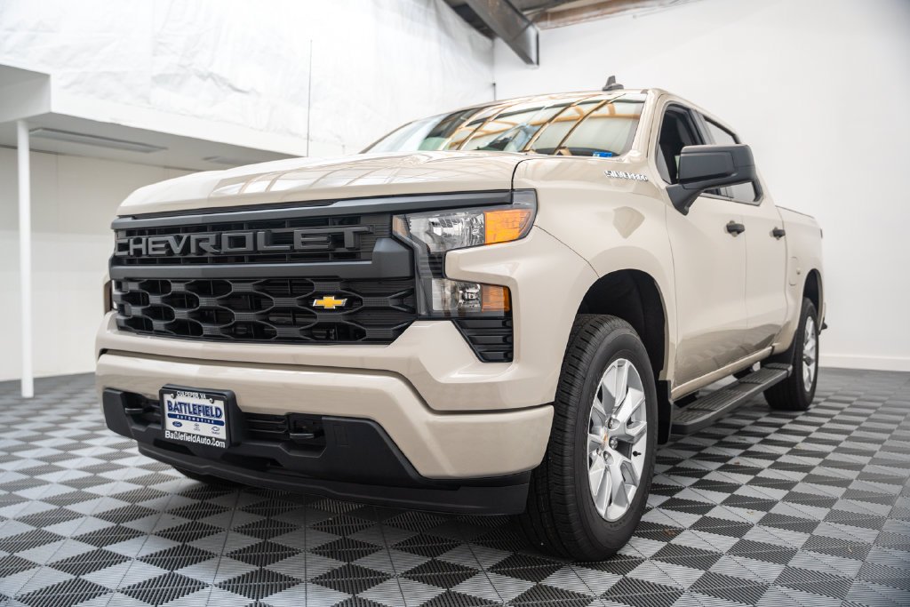 New 2026 Chevrolet Silverado 1500 Custom Truck