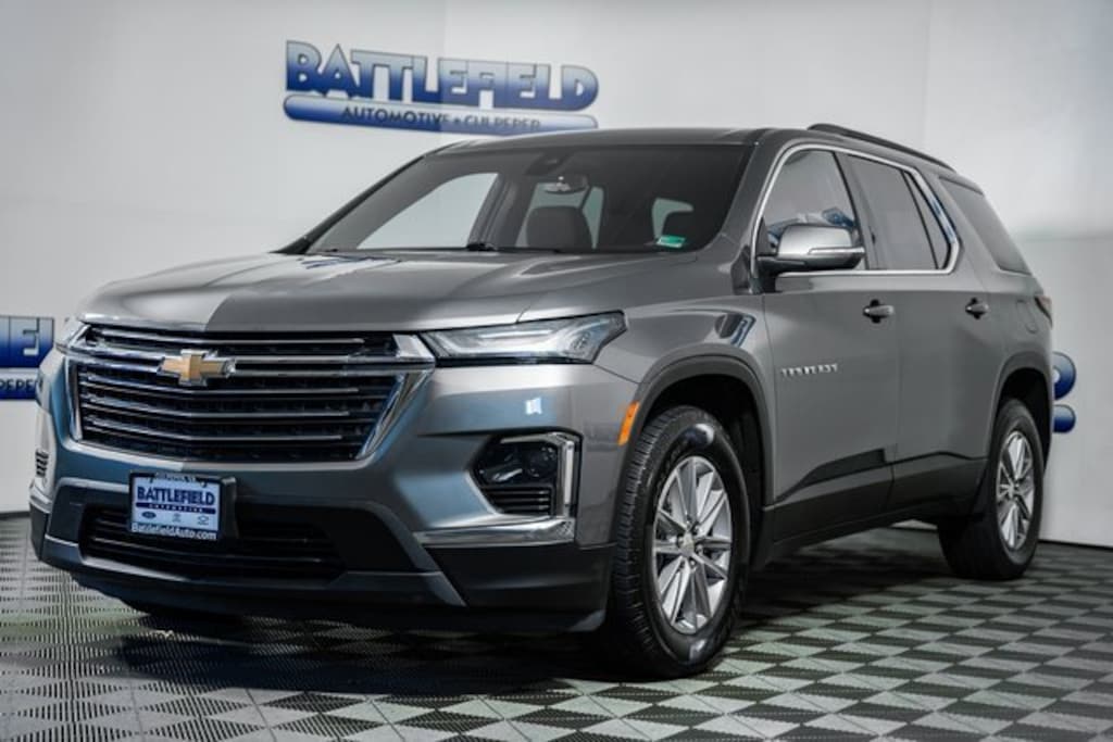 Used 2022 Chevrolet Traverse LT Cloth SUV