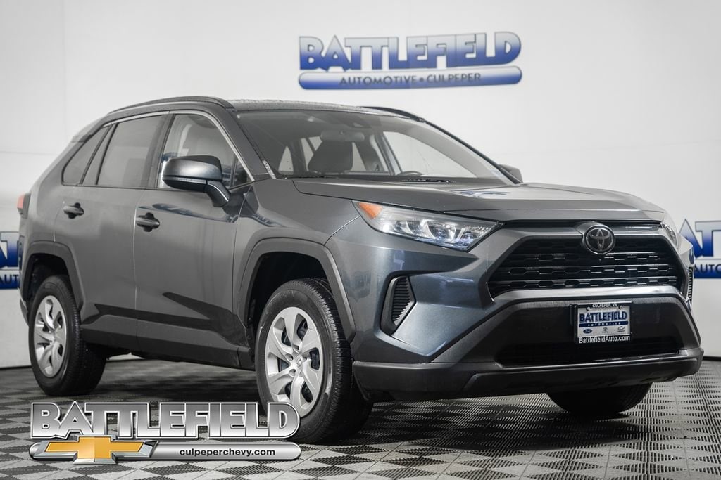 2020 Toyota RAV4 LE