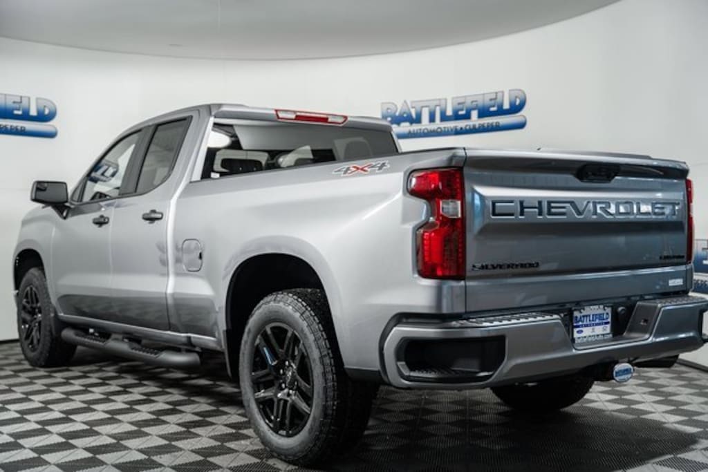 New 2026 Chevrolet Silverado 1500 Custom Truck