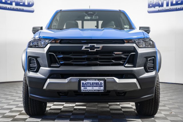 2026 Chevrolet Colorado Trail Boss photo 2