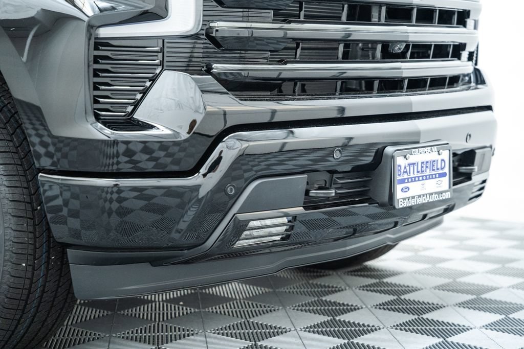 2026 Chevrolet Silverado 1500 High Country - Photo 15
