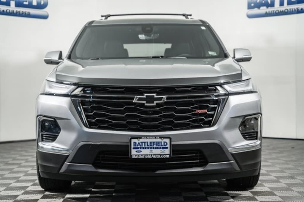 Used 2023 Chevrolet Traverse RS SUV