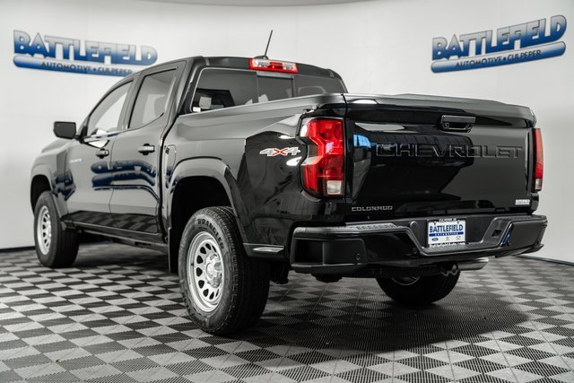 2026 Chevrolet Colorado Work Truck photo 4