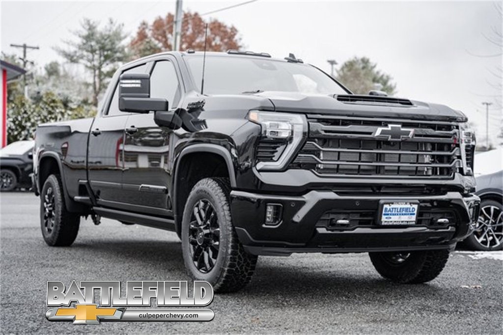 2026 Chevrolet Silverado 3500HD High Country's photo