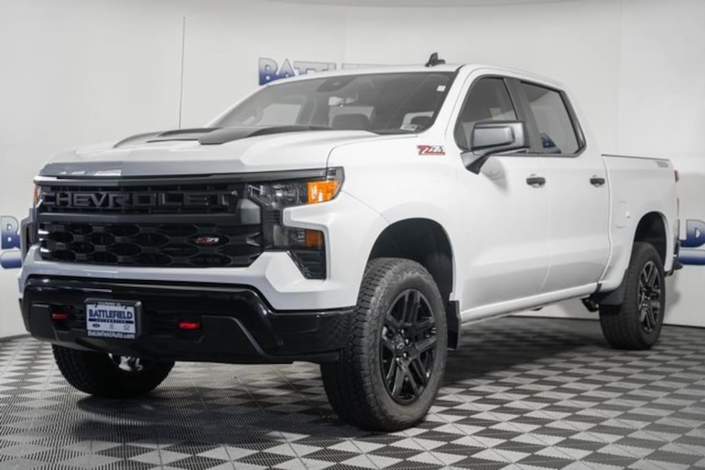 New 2025 Chevrolet Silverado 1500 Custom Trail Boss Truck