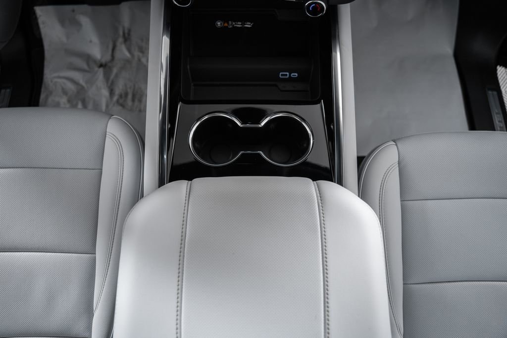 2026 Chevrolet Tahoe Premier - Photo 30