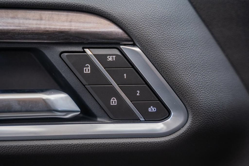 2026 Chevrolet Silverado 1500 LTZ - Photo 43