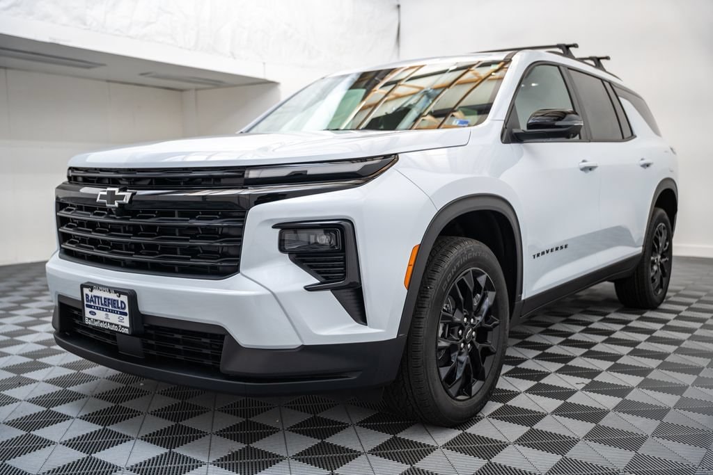 New 2026 Chevrolet Traverse LT SUV