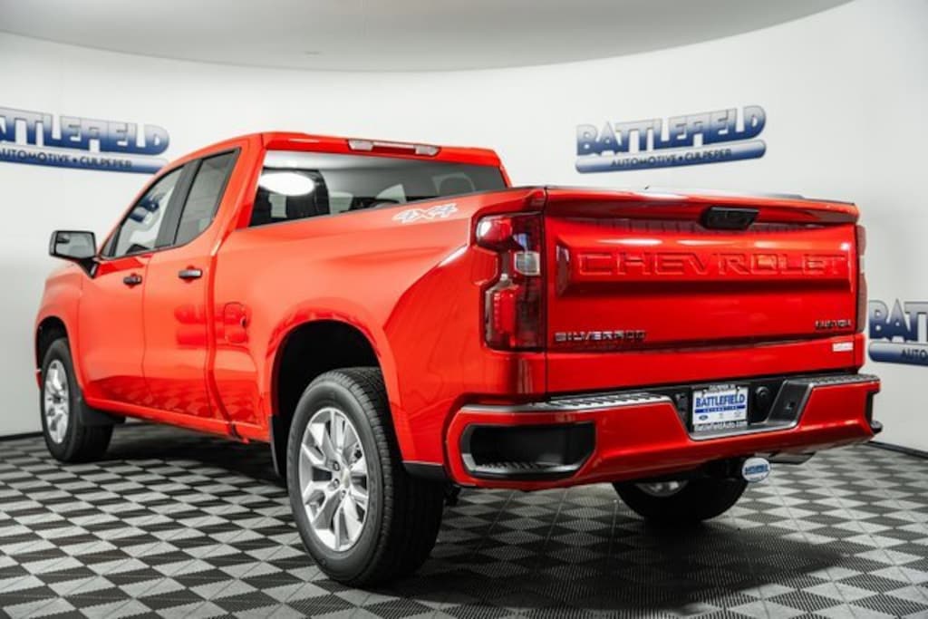New 2026 Chevrolet Silverado 1500 Custom Truck