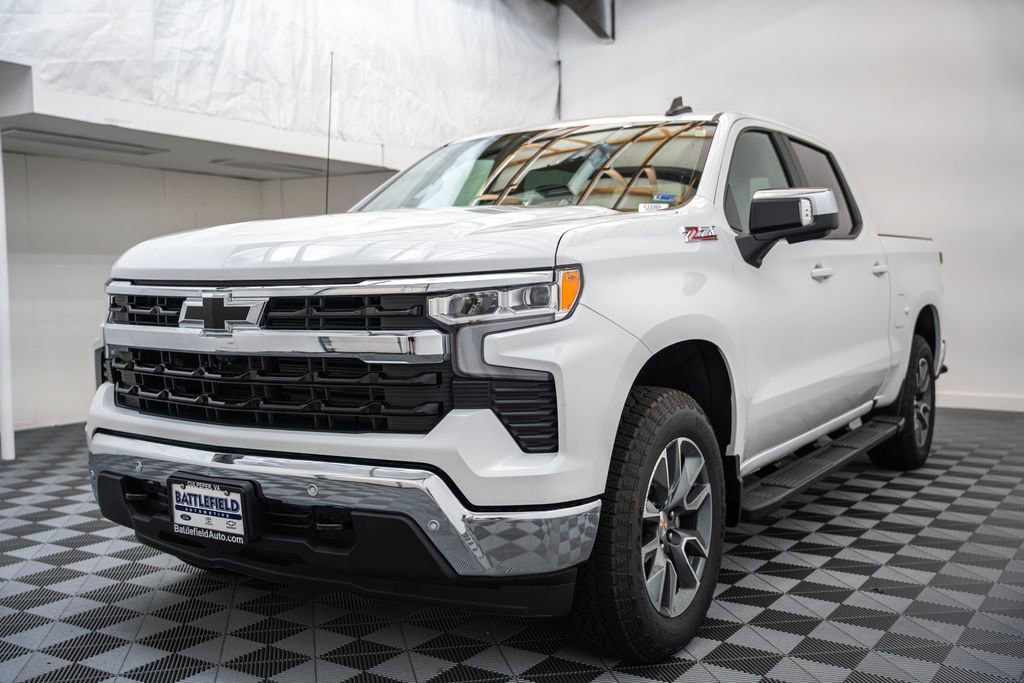 New 2026 Chevrolet Silverado 1500 LT Truck
